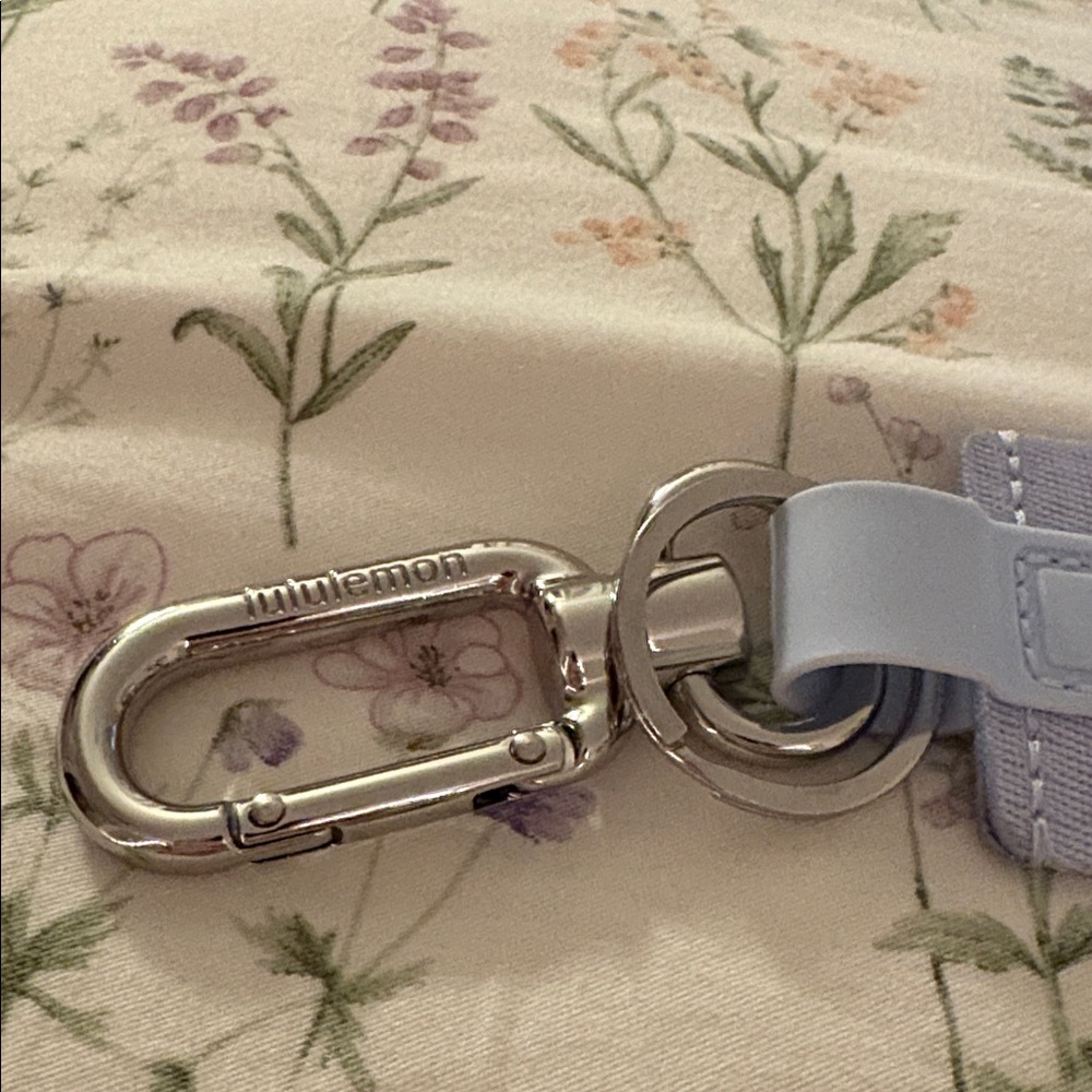 Blue Lululemon Never Lost Keychain - Picture 2 of 4